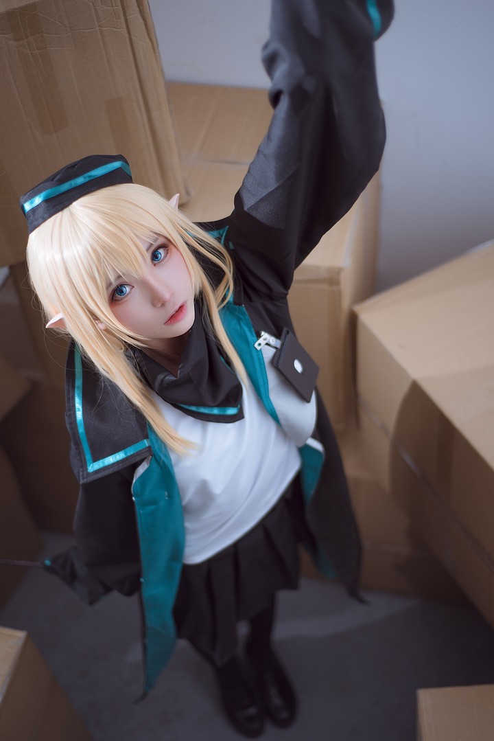 Cien恩恩小姐姐cosplay《明日方舟》闪灵，绝美可爱双重魅力！-呆呆萌妹