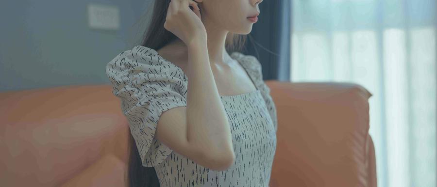 小和甜酒简介绍：社恐i人的奇妙共存，反差的魅力！-呆呆萌妹